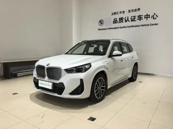 BMW iX 1 2025 Model eDrive25L X Design Set – фото 1