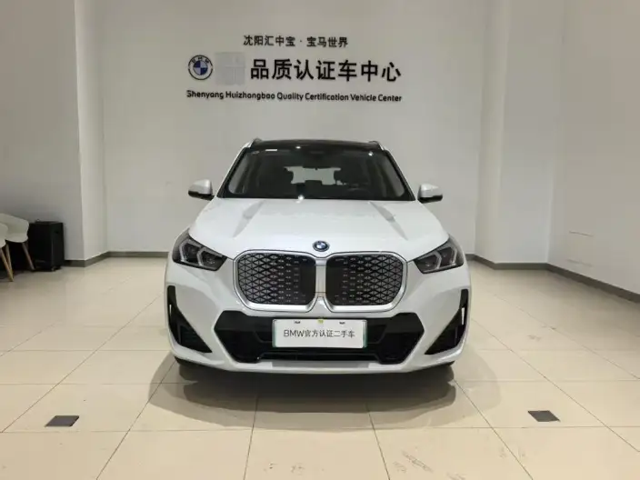 BMW iX 1 2025 Model eDrive25L X Design Set – фото 2