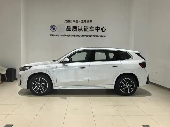 BMW iX 1 2025 Model eDrive25L X Design Set – фото 3