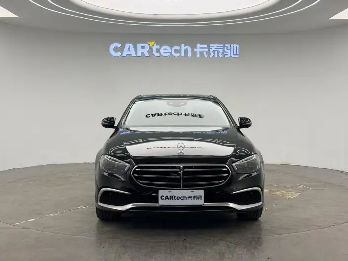 Mercedes-Benz E-Class 2023 Model E 300 L Noble Model sedan – фото 2