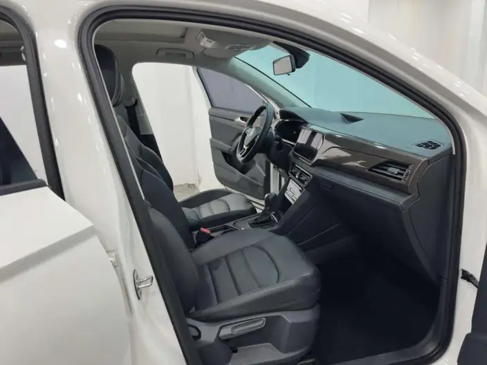 Volkswagen Tharu 2022 Model 280TSI 2WD Deluxe Edition – фото 8