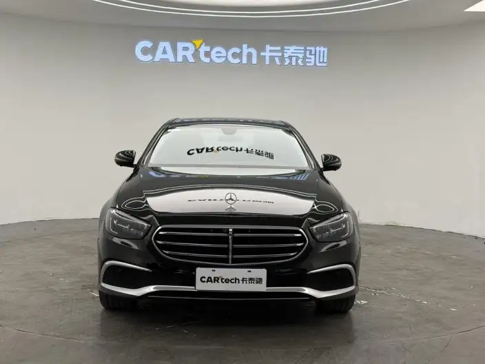 Mercedes-Benz E-Class 2023 Model E 300 L Luxury Model sedan – фото 2