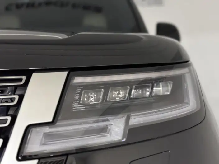 Range Rover 2023 Model Facelift 3.0 L6 400PS Shengshi Extended Edition – фото 10