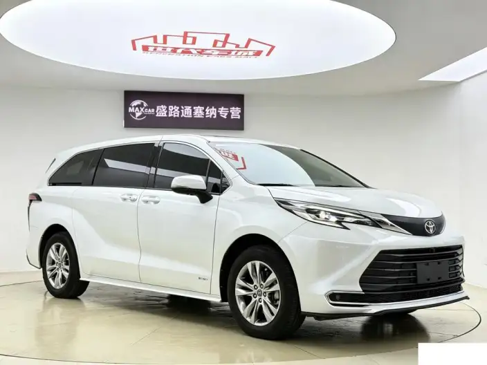Toyota Sienna 2024 Model Hybrid 2.5L Comfort Edition