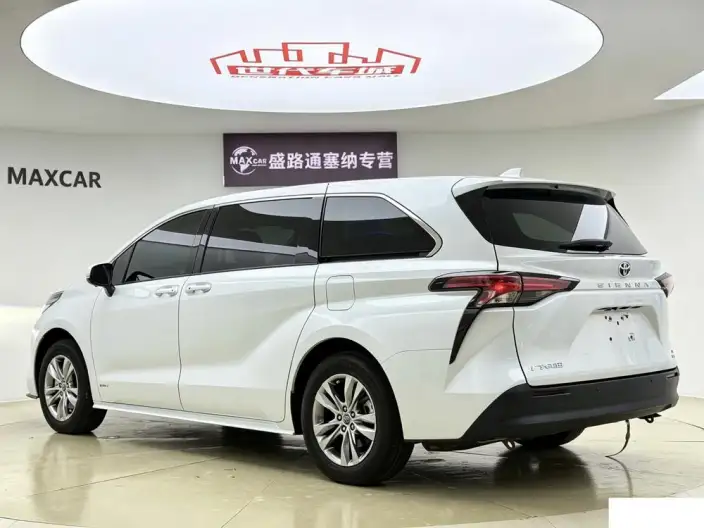 Toyota Sienna 2024 Model Hybrid 2.5L Comfort Edition