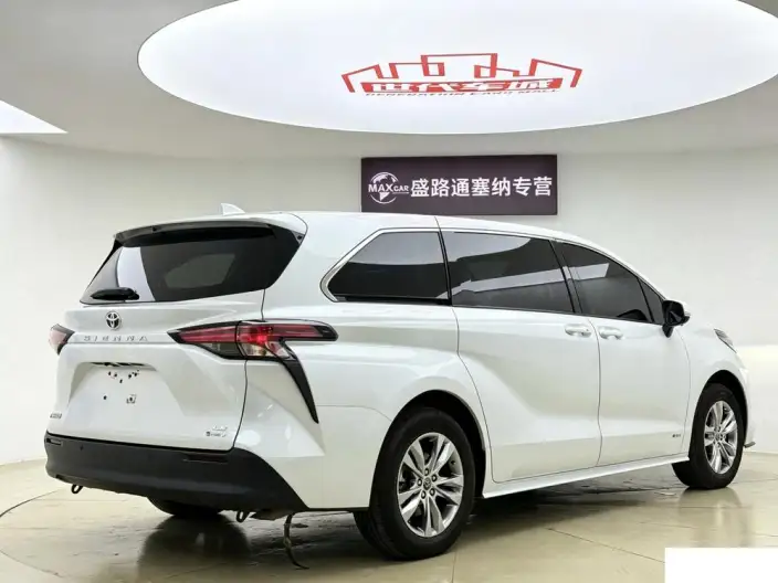 Toyota Sienna 2024 Model Hybrid 2.5L Comfort Edition – фото 6
