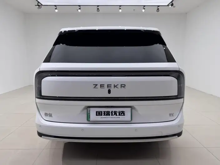 ZEEKR 9X 2025 Model Hyper Edition 70kWh VI seat – фото 5