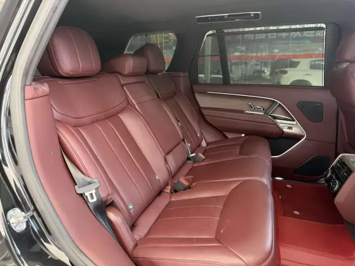 Range Rover 2025 Model 3.0 L6 400PS Shengshi Extended Edition – фото 9