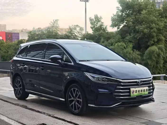 BYD Song MAX DM 2022 Model DM-i 105KM Flagship Model – фото 3