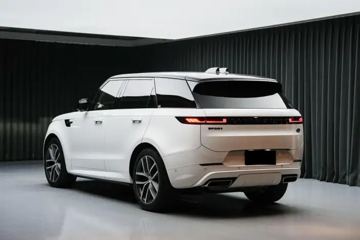 Range Rover Sport 2024 Model 400PS DYNAMIC SE – фото 5