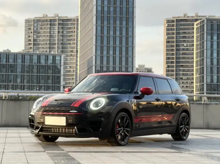 MINI JCW CLUBMAN 2022 Model 2.0T JOHN COOPER WORKS ALL-IN – фото 1