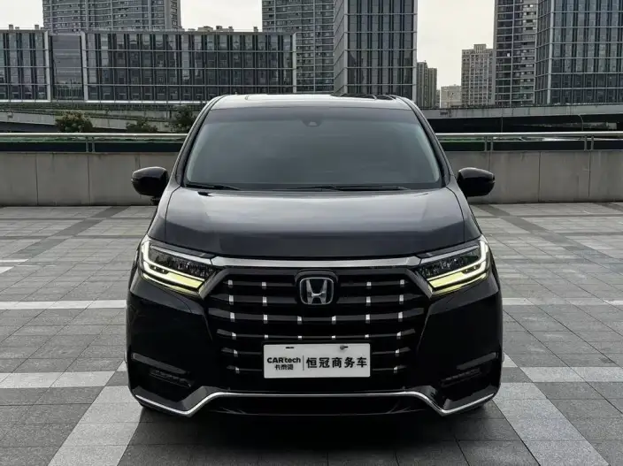 Honda Elysion 2022 Model 2.0L Hybrid Deluxe Edition