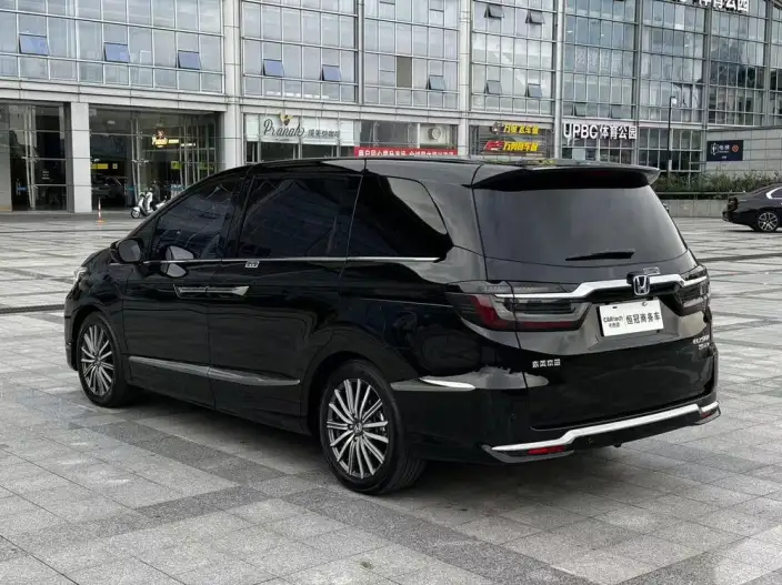 Honda Elysion 2022 Model 2.0L Hybrid Deluxe Edition – фото 5