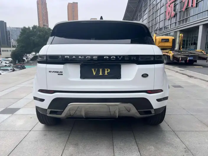 Range Rover Evoque 2023 Model Aurora L 249PS R-Dynamic Deluxe Edition – фото 6