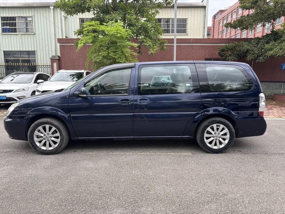 Buick GL8 2014 2.4L Classic – фото 4