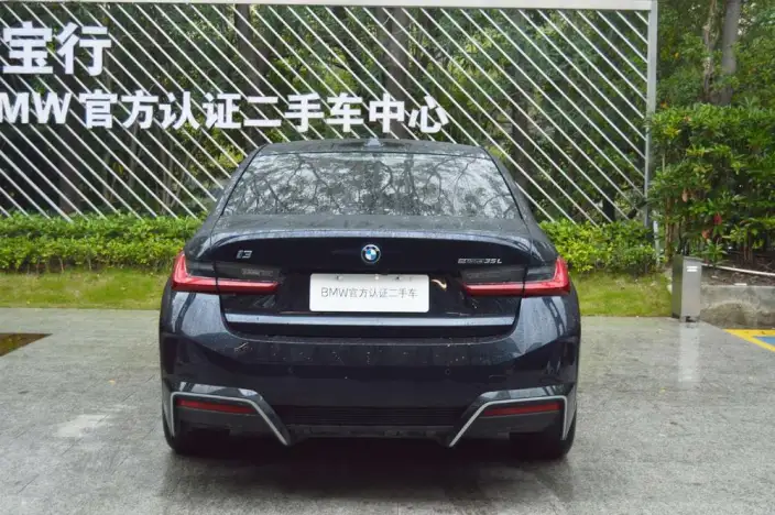 BMW i3 2025 Model eDrive35L – фото 4