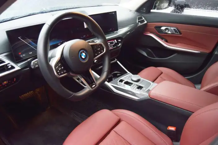 BMW i3 2025 Model eDrive35L – фото 10