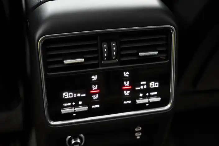 Cayenne 2019 Model Cayenne 3.0T – фото 8