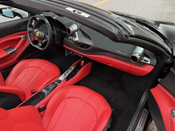 Ferrari F8 2020 Model Spider 3.9T V8 – фото 7