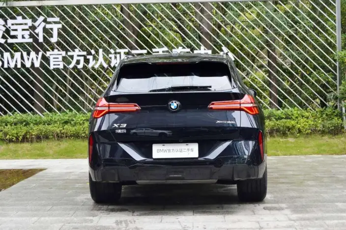 BMW X3 2025 Model xDrive30L Leading Model M Sports Night Set – фото 4