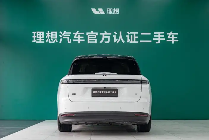 Li Auto i8 2025 Model Standard Edition