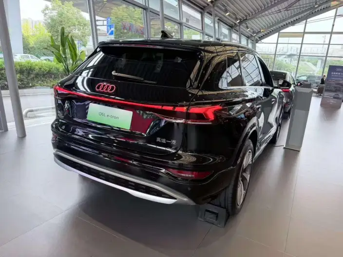 AUDI Q6L e-tron 2026 Model Long Battery Life Pro Edition