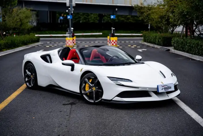 Ferrari SF90 2021 Model 3.9T V8 Spider