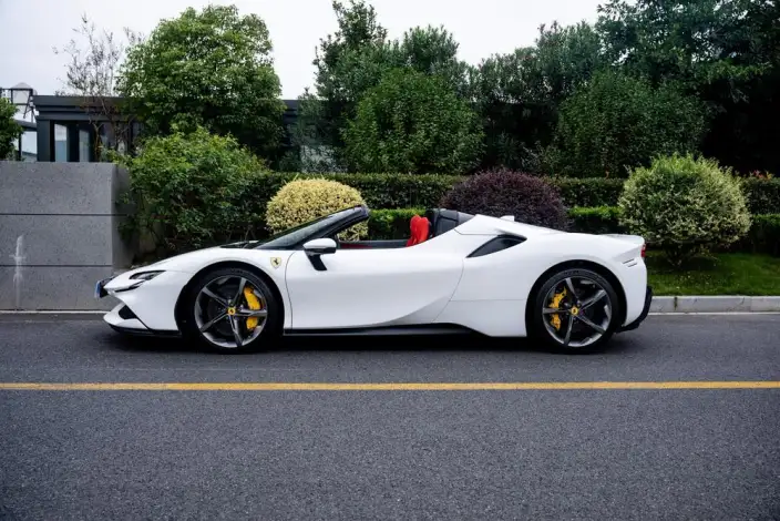 Ferrari SF90 2021 Model 3.9T V8 Spider