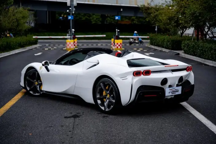 Ferrari SF90 2021 Model 3.9T V8 Spider – фото 5