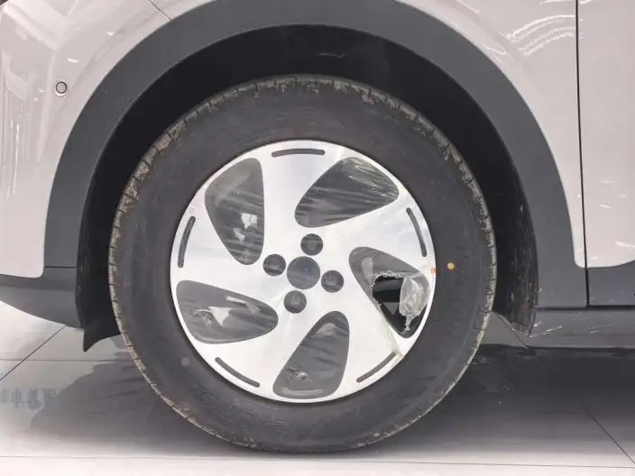 Geely Galaxy StarWish 2026 Model 480km Tiggo Edition – фото 9