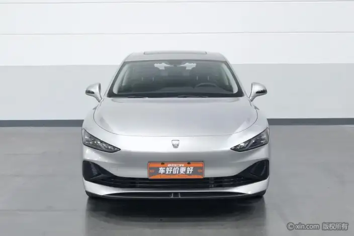 Roewe D7 DMH 2023 Model 125 Beyond Edition