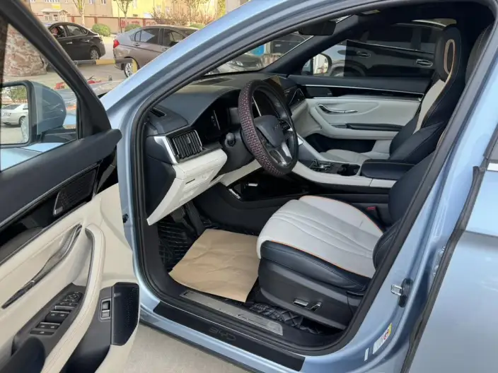 BYD Song PLUS DM 2024 Model DM-i Honor Edition 150KM Flagship PLUS 5G – фото 10