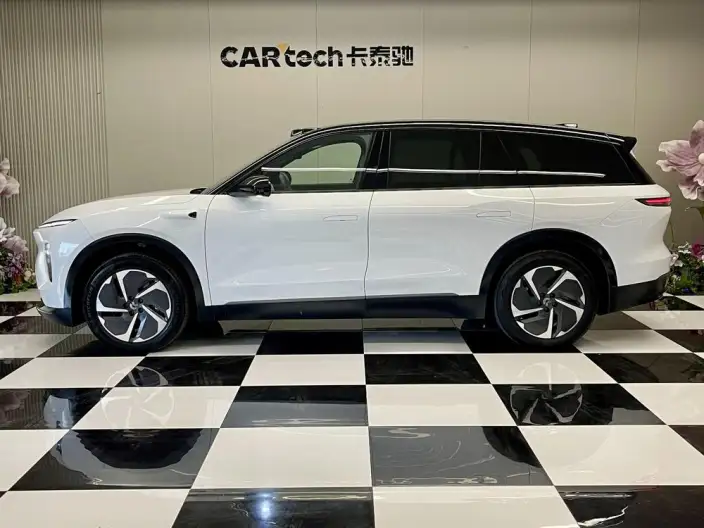 NIO ES8 2023 Model 75kWh