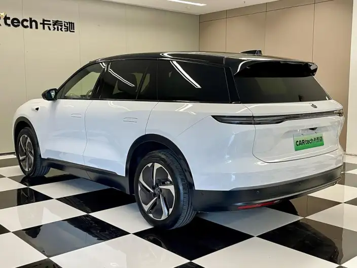 NIO ES8 2023 Model 75kWh – фото 5