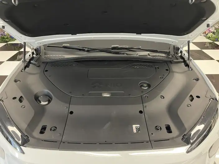 NIO ES8 2023 Model 75kWh – фото 10