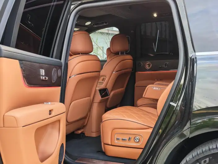 Aito M9 2026 Model Extended Range Ultra VI seat Edition – фото 10