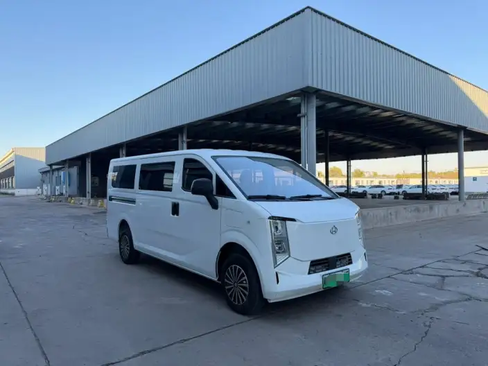 Across the Stars EV 2025 Model Passenger car 305KM Deluxe Edition CATL 43.53kWh 7 seat – фото 3
