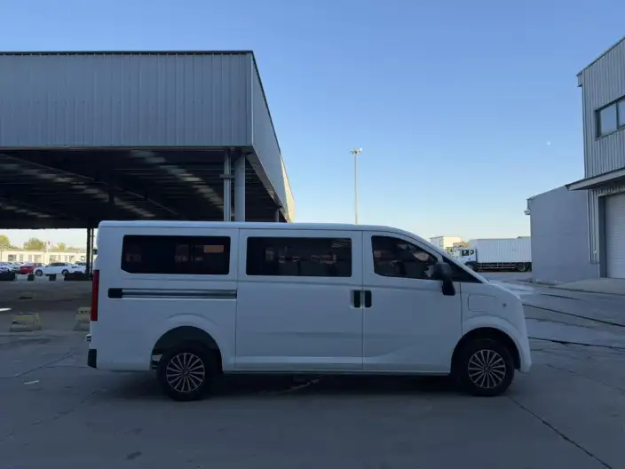 Across the Stars EV 2025 Model Passenger car 305KM Deluxe Edition CATL 43.53kWh 7 seat – фото 7