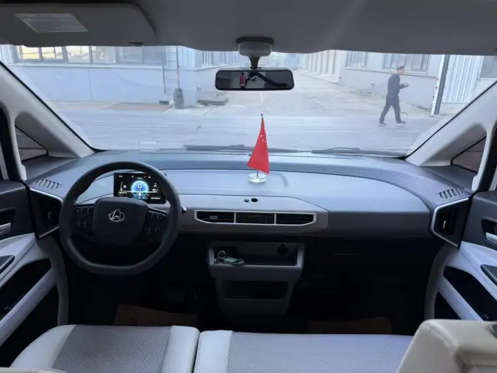 Across the Stars EV 2025 Model Passenger car 305KM Deluxe Edition CATL 43.53kWh 7 seat – фото 8