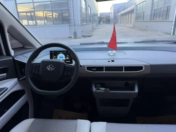 Across the Stars EV 2025 Model Passenger car 305KM Deluxe Edition CATL 43.53kWh 7 seat – фото 9