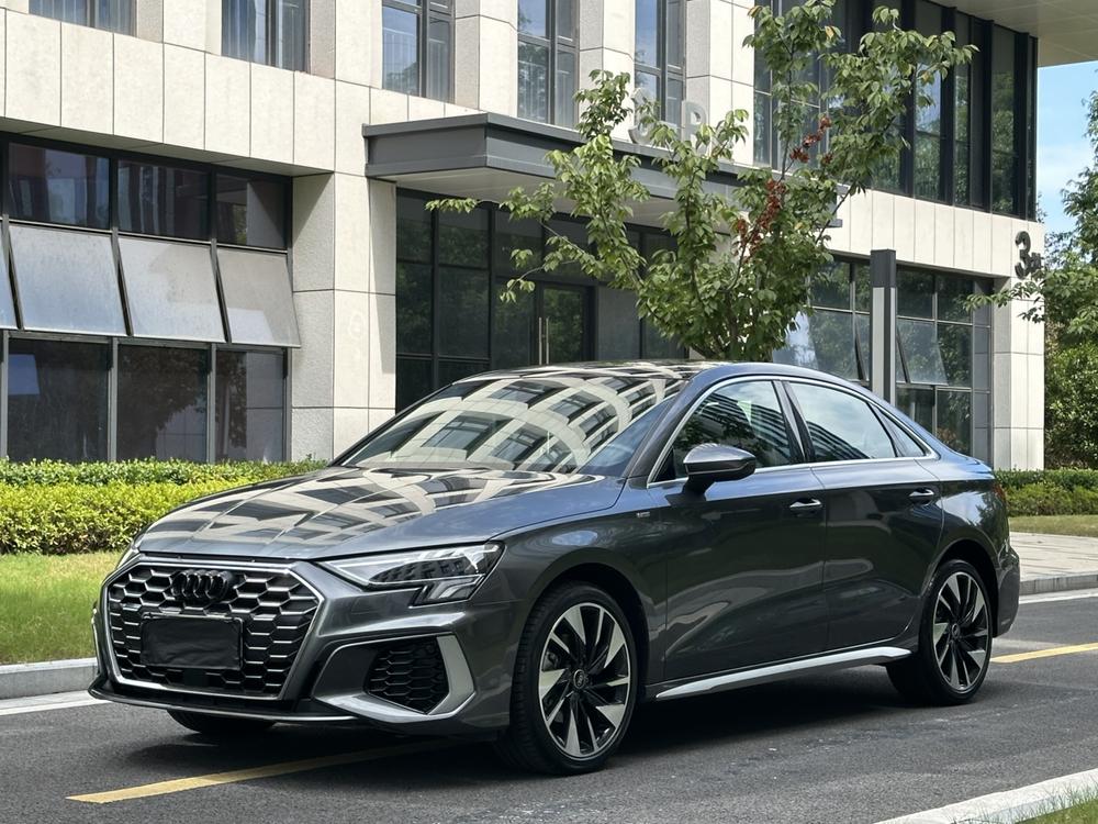Audi A3 2024 A3L Limousine 35 TFSI Fashion Sport – фото 1