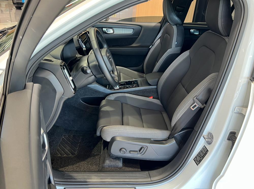 Volvo XC40 2024 B3 Smart Vision Luxury – фото 13