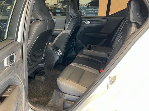 Volvo XC40 2024 B3 Smart Vision Luxury – фото 14