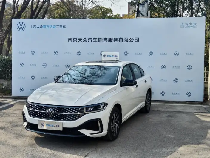 Volkswagen Lavida 2024 Model 300TSI DSG Starry Sky Leading Edition