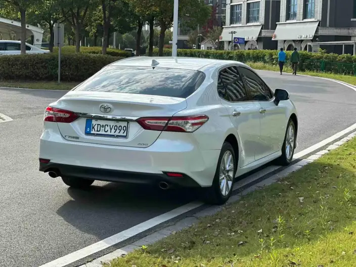Toyota Camry 2021 Model 2.0G Deluxe Edition – фото 6