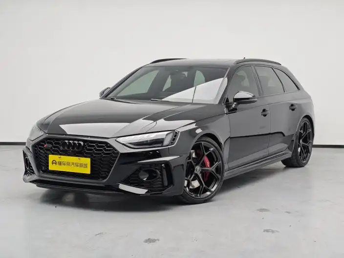 Audi RS 4 2024 Model RS4 2.9T Avant Burning engine Edition