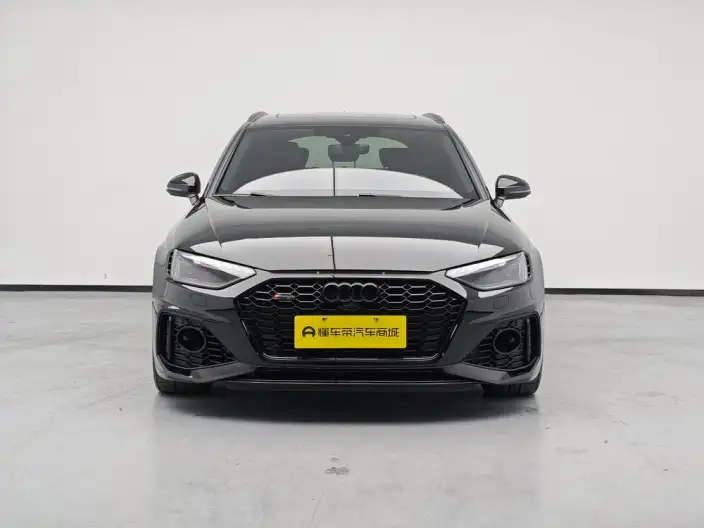Audi RS 4 2024 Model RS4 2.9T Avant Burning engine Edition