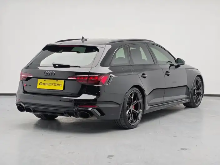 Audi RS 4 2024 Model RS4 2.9T Avant Burning engine Edition – фото 7