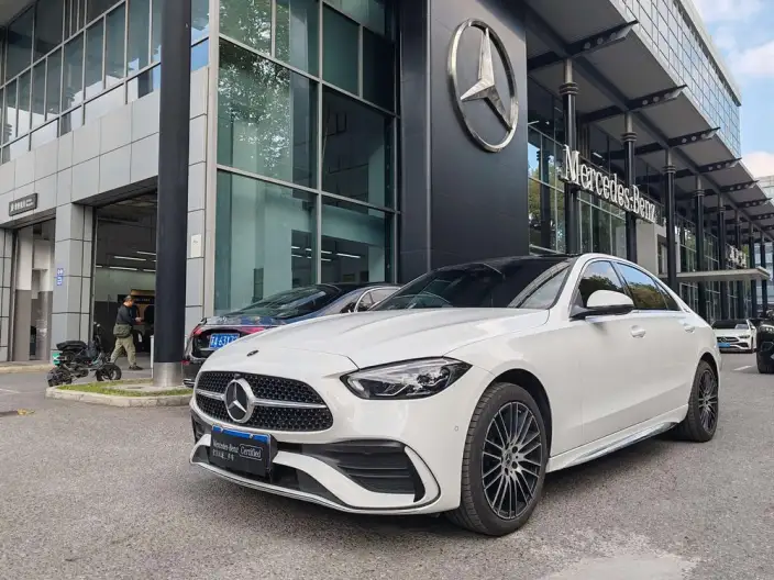 Mercedes-Benz C-Class 2025 Model C 260 L Sports Edition – фото 1