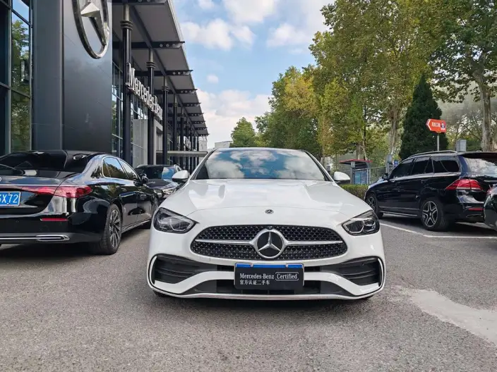 Mercedes-Benz C-Class 2025 Model C 260 L Sports Edition – фото 2